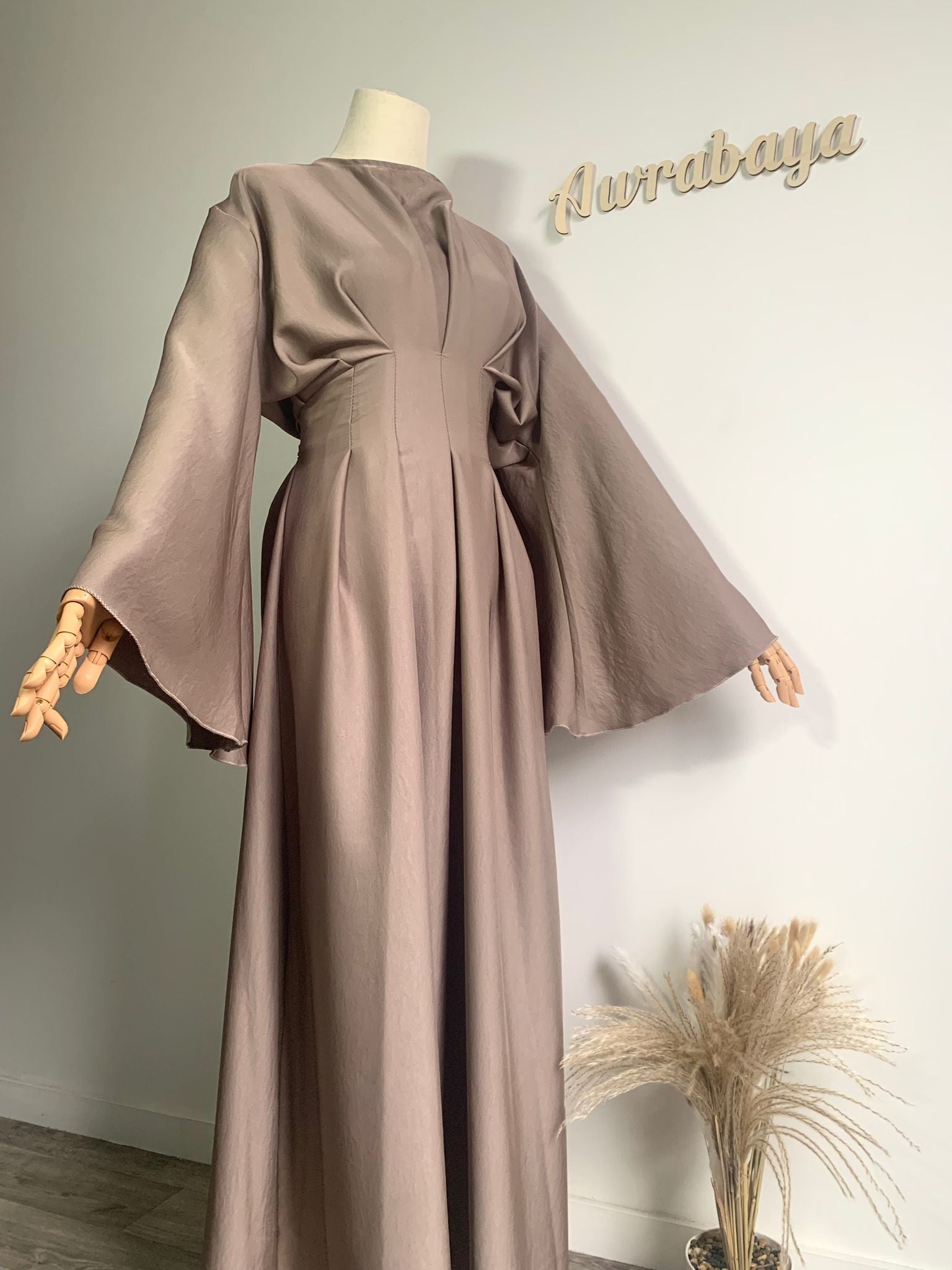 https://cdn.shopify.com/s/files/1/1013/8694/4842/files/WhatsAppImage2026-02-20at10.55.48.jpg?v=1771595694