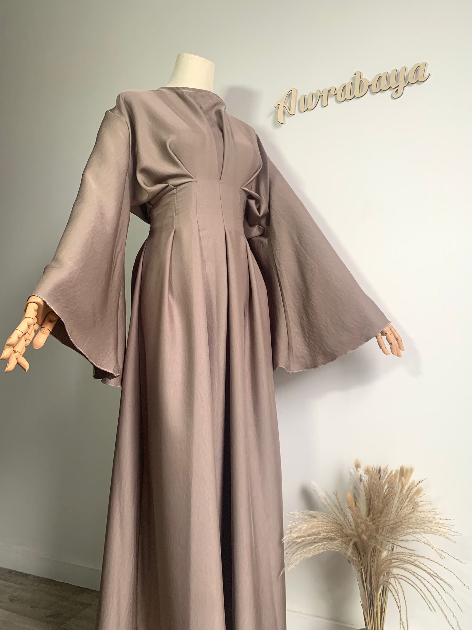 https://cdn.shopify.com/s/files/1/1013/8694/4842/files/WhatsAppImage2026-02-20at1a0.55.48.jpg?v=1771595694