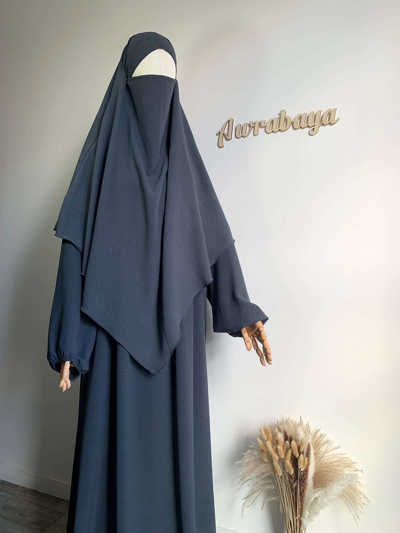 https://cdn.shopify.com/s/files/1/1013/8694/4842/files/tu.jpg?v=1771669798